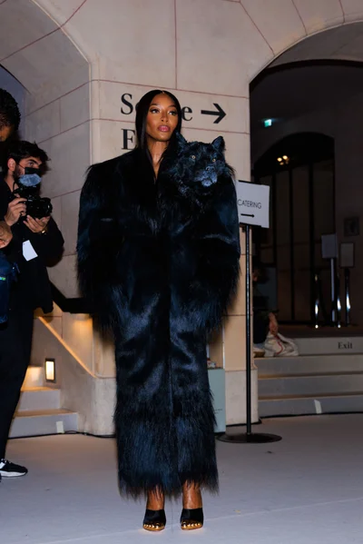 Look 24